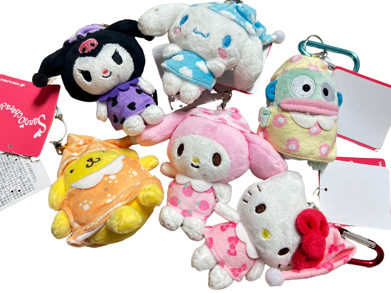 日本三麗鷗My Melody日版睡衣造型毛絨公仔鑰匙圈攀爬扣日本限定(睡衣派對)