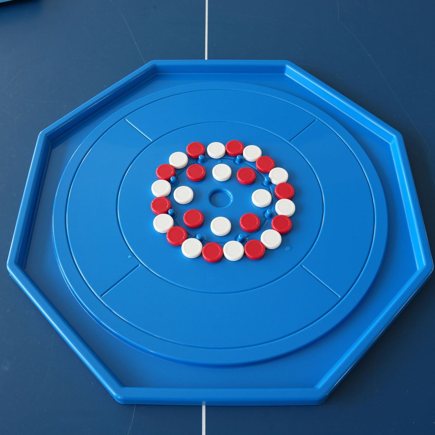 Crokinole board game Canadian chess set