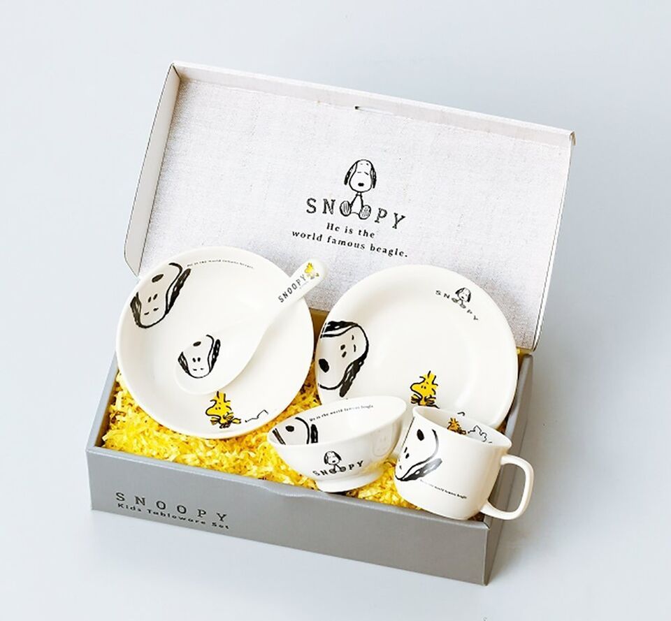 Snoopy Happy Children's Tableware Gift Set (5 pieces) Made in Japan