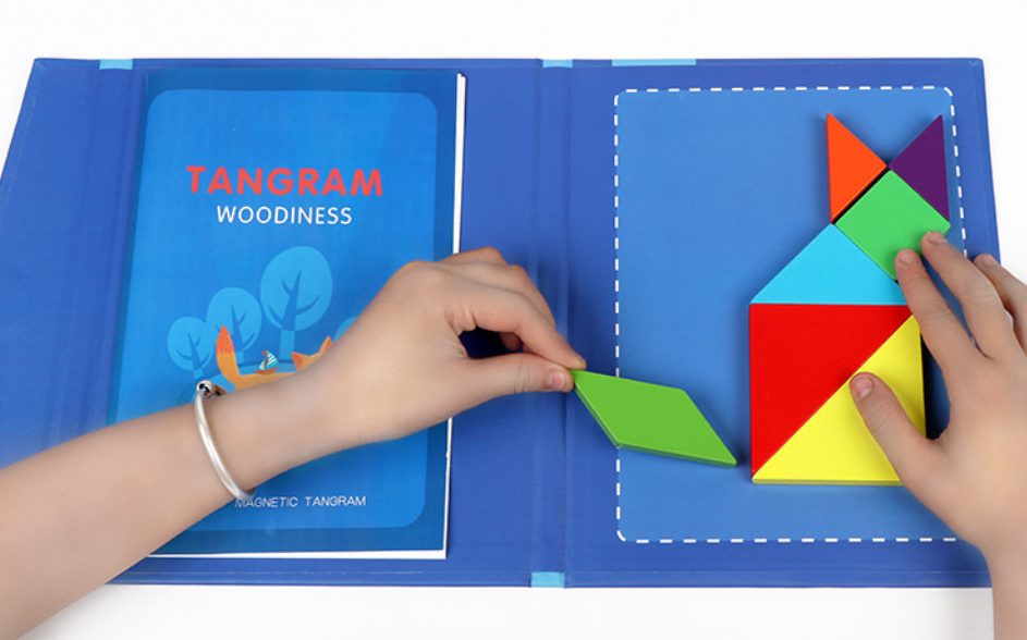 藍色磁力七巧板配96道題冊